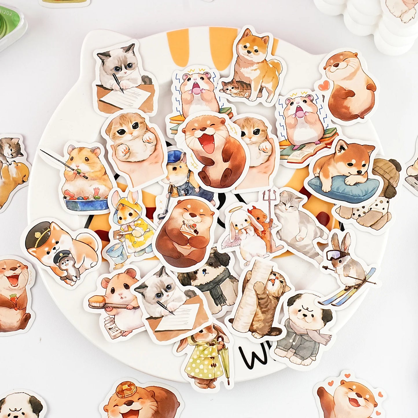 40pcs Cute Animal House Sticker Set for Laptops, Water Bottles, Suitcases, Phone Cases, Scrapbooking Crafts, Kids Stickers